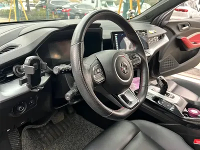 MG MG5 2021, 60000 км, за 5267.7 USD - фото 18