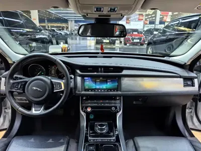 Jaguar XFL 2020, 90000 км, за 14419.97 USD - фото 8