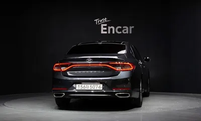 Hyundai Grandeur 2018, 42880 км, за 9706.85 USD