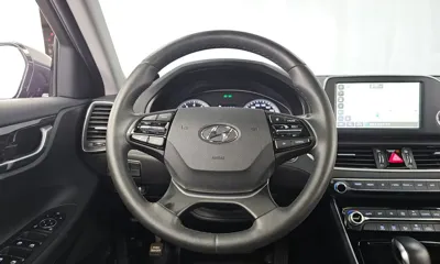 Hyundai Grandeur 2018, 42880 км, за 9692.96 USD - фото 13