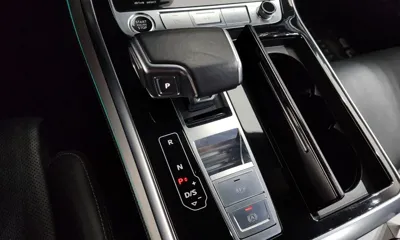 Audi Q8 2022, 117634 км, за 34505.42 USD - фото 9