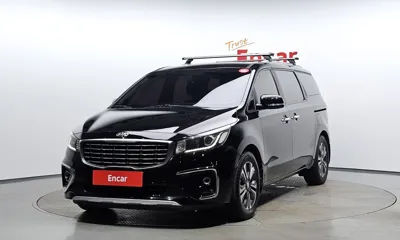 Kia Canival · 2019 год