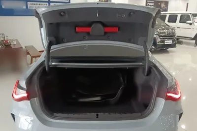 BMW 4 Series 2024, 10000 км, за 51333 USD - фото 27