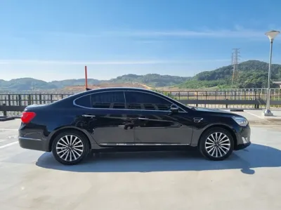Kia K7 2014, 139900 км, за 4266.77 USD