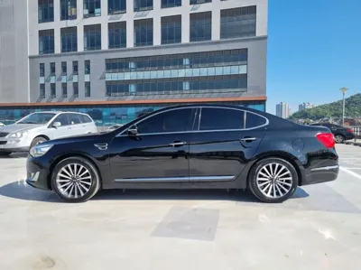 Kia K7 2014, 139900 км, за 4266.77 USD