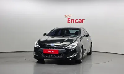 Hyundai Sonata 2014, 142877 км, за 2774.83 USD