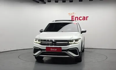 Volkswagen Tiguan 2023, 55849 км, за 20151.96 USD