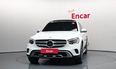 Mercedes-Benz GLC-Class 2022, 70377 км, за 25945.86 USD
