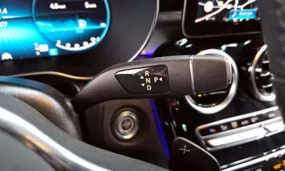 Mercedes-Benz GLC-Class 2022, 70377 км, за 25945.86 USD - фото 9