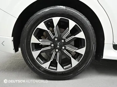 Kia Canival 2021, 56906 км, за 17651.31 USD