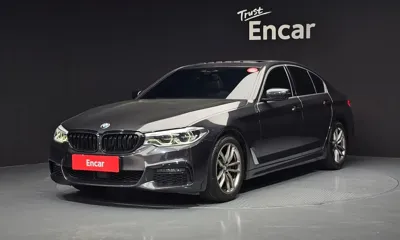 BMW 5-Series · 2020 год