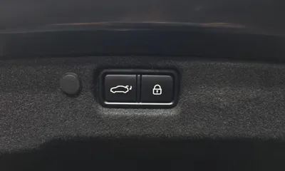 Kia K7 2020, 79884 км, за 12493.4 USD - фото 32