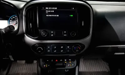 ChevroletGMDaewoo Colorado 2020, 75934 км, за 11823.43 USD - фото 17