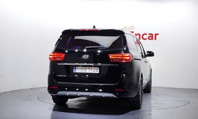 Kia Canival 2019, 50111 км, за 9778.66 USD