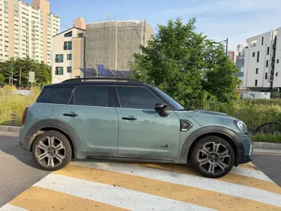 MINI Countryman 2024, 37000 км, за 16297.21 USD