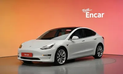 Tesla Model 3 · 2020 год