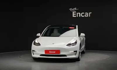 Tesla Model 3 2020, 116077 км, за 17001.44 USD