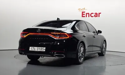 Hyundai Grandeur 2017, 147616 км, за 7800.11 USD