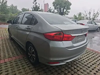 Honda City 2016, 74700 км, за 4497.34 USD