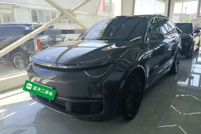 Li Auto L9 · 2022 год