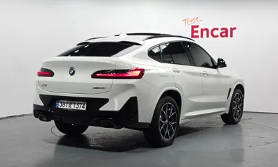 BMW X4 2024, 33776 км, за 40390.9 USD