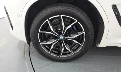 BMW X4 2024, 33776 км, за 40390.9 USD