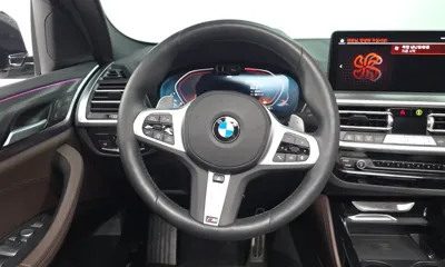 BMW X4 2024, 33776 км, за 40390.9 USD - фото 12