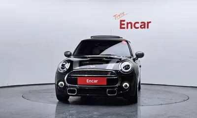 MINI Cooper 2020, 19807 км, за 16856.17 USD