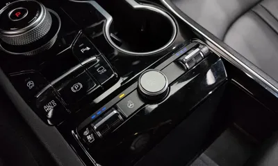 Kia K5 2020, 73418 км, за 12101.22 USD - фото 31