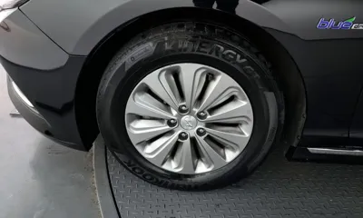 Hyundai Sonata 2015, 55660 км, за 8205.33 USD