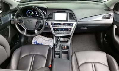 Hyundai Sonata 2015, 55660 км, за 8139.61 USD - фото 7