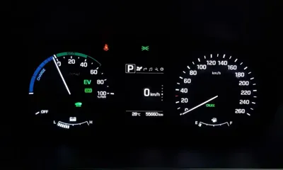 Hyundai Sonata 2015, 55660 км, за 8139.61 USD - фото 8