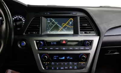 Hyundai Sonata 2015, 55660 км, за 8139.61 USD - фото 14