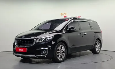 Kia Canival · 2017 год
