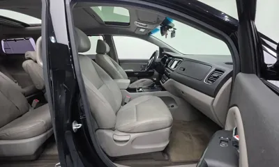 Kia Canival 2017, 97044 км, за 8385.88 USD - фото 10