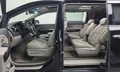 Kia Canival 2017, 97044 км, за 8385.88 USD - фото 16