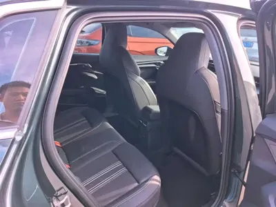 Audi A3 2022, 32000 км, за 22065.41 USD