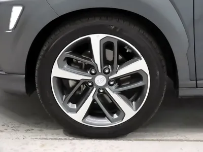Hyundai Kona 2018, 128763 км, за 8125.85 USD - фото 20