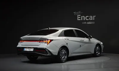 Hyundai Avante 2024, 19922 км, за 15796.65 USD