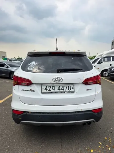 Hyundai Santafe 2013, 288000 км, за 3192.18 USD