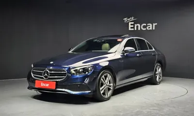 Mercedes-Benz E-Class · 2022 год