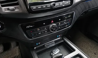 KG_Mobility_Ssangyong Rexton 2021, 61322 км, за 16082.45 USD - фото 17