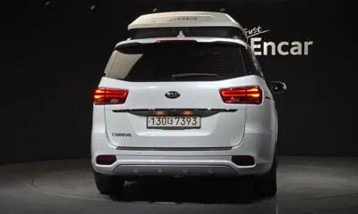 Kia Canival 2019, 105882 км, за 11700.17 USD