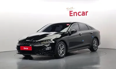 Kia K5 · 2023 год