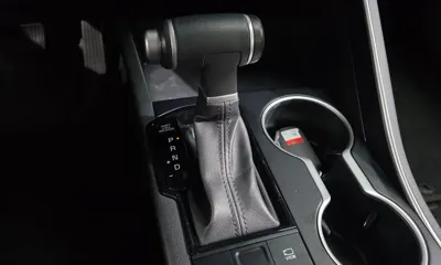 Kia K5 2023, 138310 км, за 11171.35 USD - фото 9