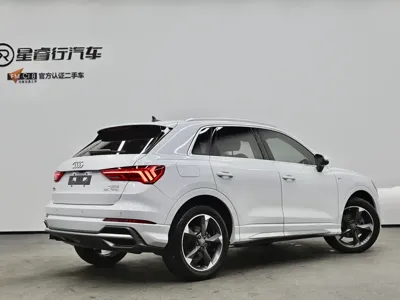 Audi Q3 2019, 62600 км, за 14262.76 USD