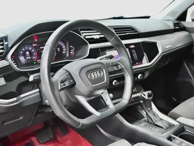 Audi Q3 2019, 62600 км, за 14262.76 USD - фото 17