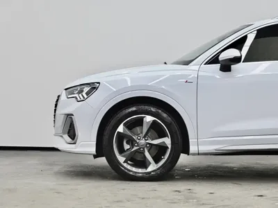 Audi Q3 2019, 62600 км, за 14262.76 USD - фото 23