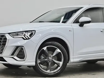 Audi Q3 2019, 62600 км, за 14262.76 USD - фото 25