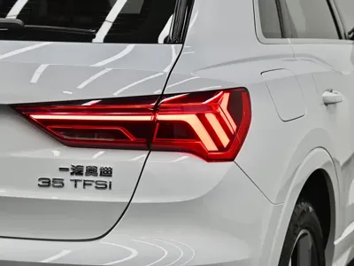 Audi Q3 2019, 62600 км, за 14262.76 USD - фото 34